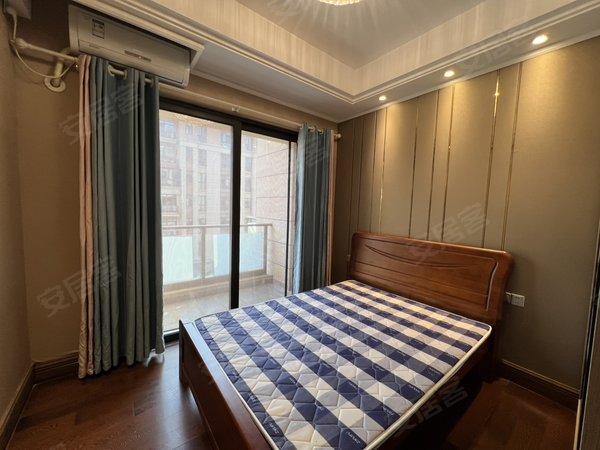 南昌南昌县振兴大道恒大翡翠珑庭恒大珑庭洋房中间楼层，学校旁一墙之隔，商业菜市场学校公园环绕出租房源真实图片