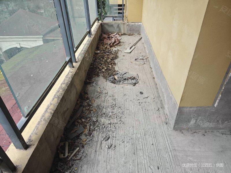 合川中学旁丽景水岸洋房2楼带花园带地下室包过户,丽景水岸二手房,105