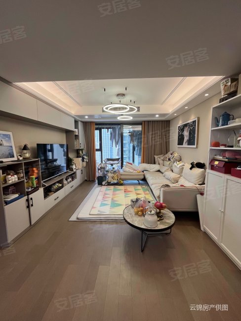 弘阳昕悦棠3室2厅2卫117.19㎡南155万