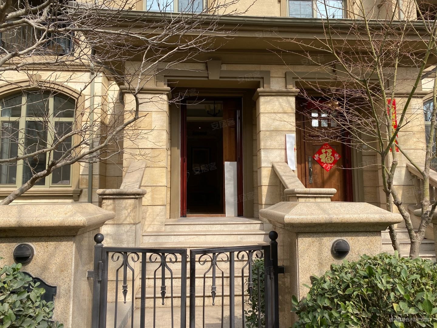 原河名墅4室3厅5卫502