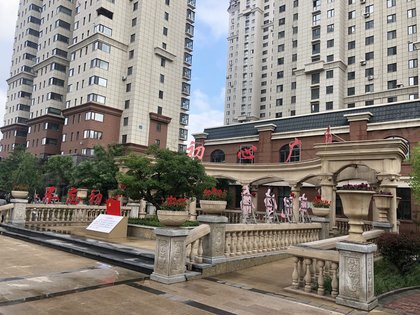 东湖丽景