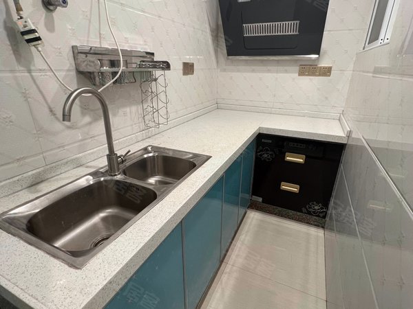 万象城 靠近地铁 东盟商圈 密码在手看房随时微我出租房源真实图片