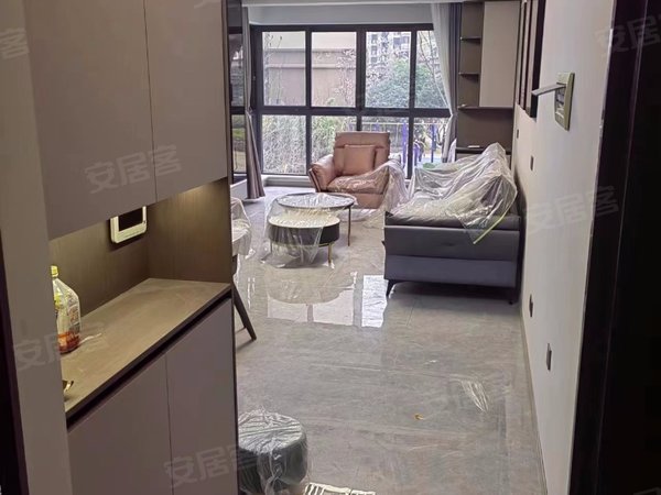 内江市中区城西阳光天麓阳光天麓精装三房两厅两卫,看房方便,带车位