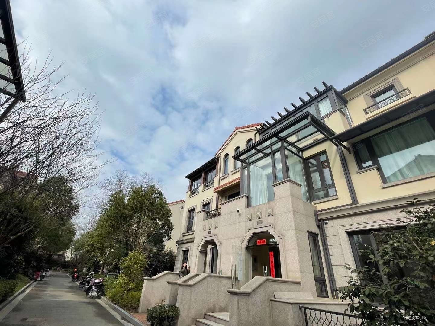 九城家天下精装好房低密度社区环境优美南向采光好带电梯