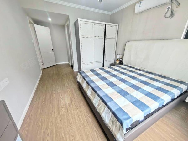 西湖文化广场,打铁关,长寿桥 ,新德佳苑电梯三房出租,拱墅租房-杭州58