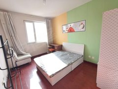 银川兴庆新一中短租月付390可租限女生主卧 博雅家园 兰溪谷 穆斯林商贸城出租房源真实图片