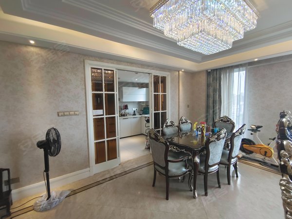 杭州上城凯旋/采荷庆春御府主城区豪宅庆春御府 通行方便 采荷学校 庆