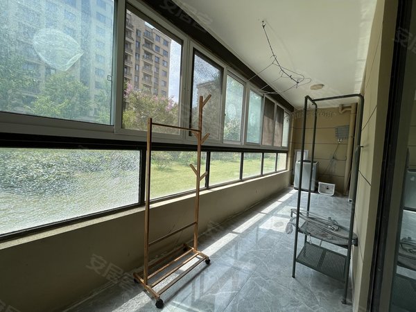 无锡新吴鸿山鸿坤理想湾鸿坤理想湾 4室2厅3卫  设施齐全 拎包入住