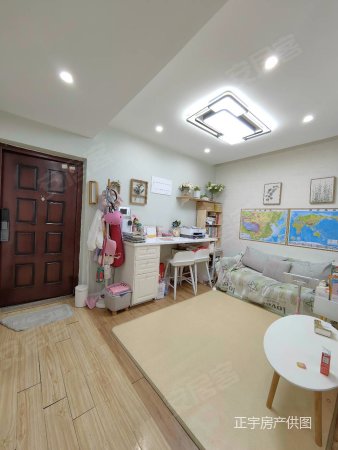 中央花园1室1厅1卫44㎡南78万