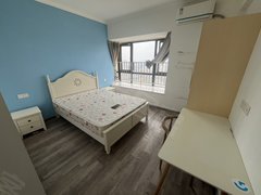 贵阳观山湖会展城无中介 押一付一 金融城 银行街 精装一室 拎包入住出租房源真实图片