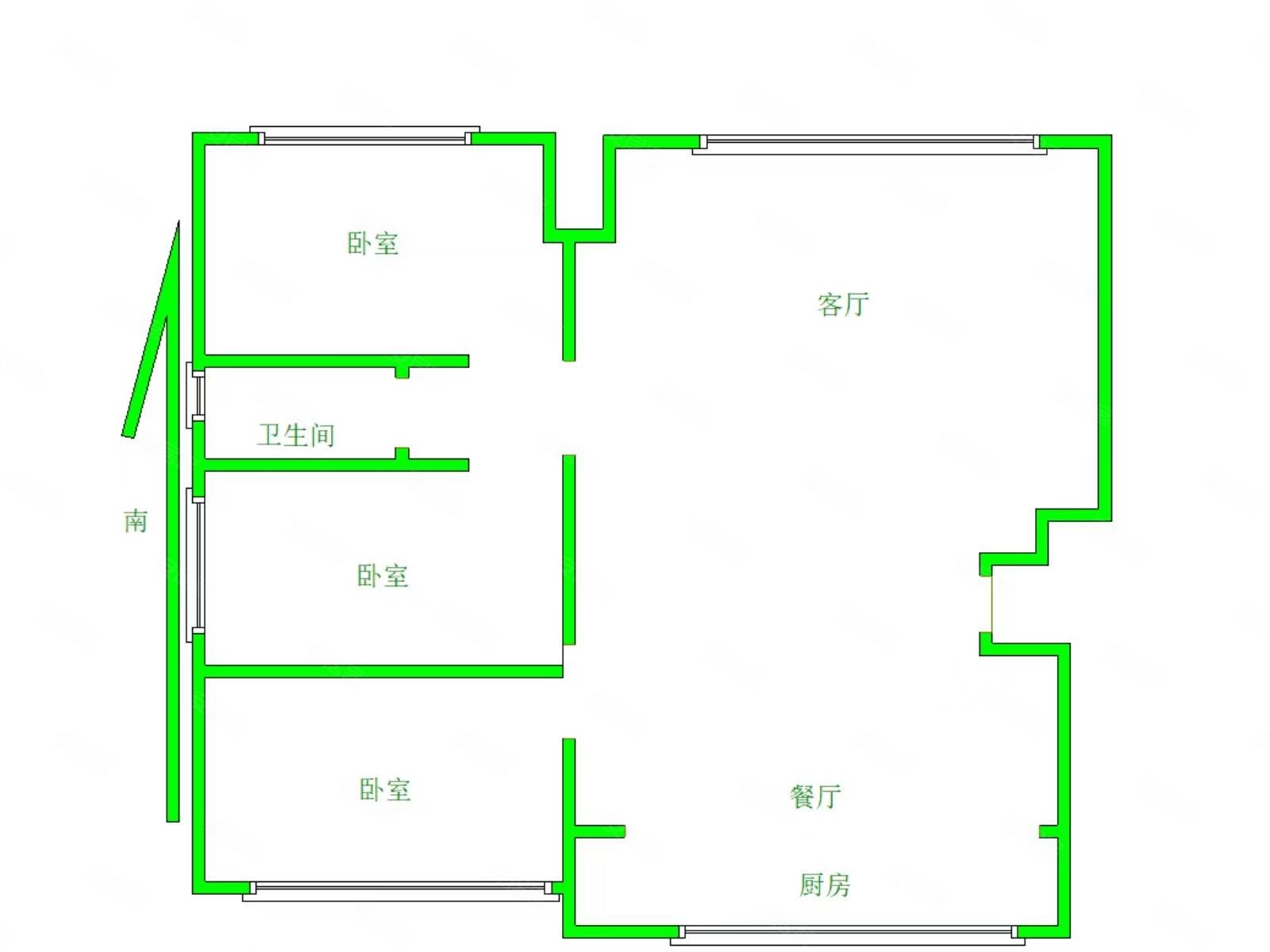 泽信青城一期3居室低楼层不挡光价格可谈