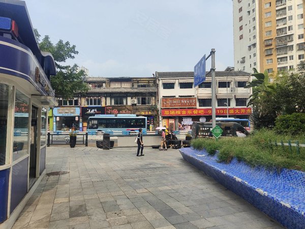 重庆北碚龙凤桥天生丽街急租!