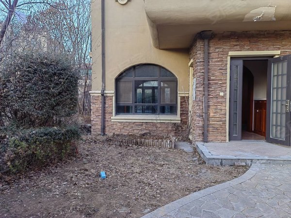 【多图】中国诺贝尔城(别墅),圣井租房,精装别墅,带大院子,位置很好