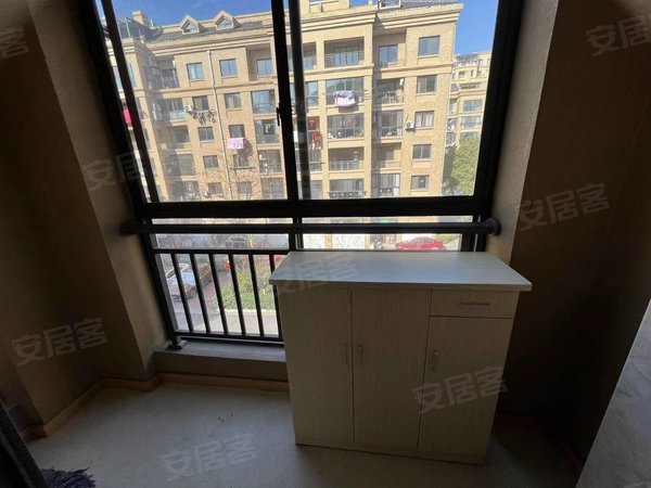 金华东阳横店南江名郡南江名郡,价格美丽,拎包入住出租房源真实图片