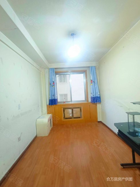 玉门街内置电梯 正南朝向 77平只卖50万 价格美丽 手慢无