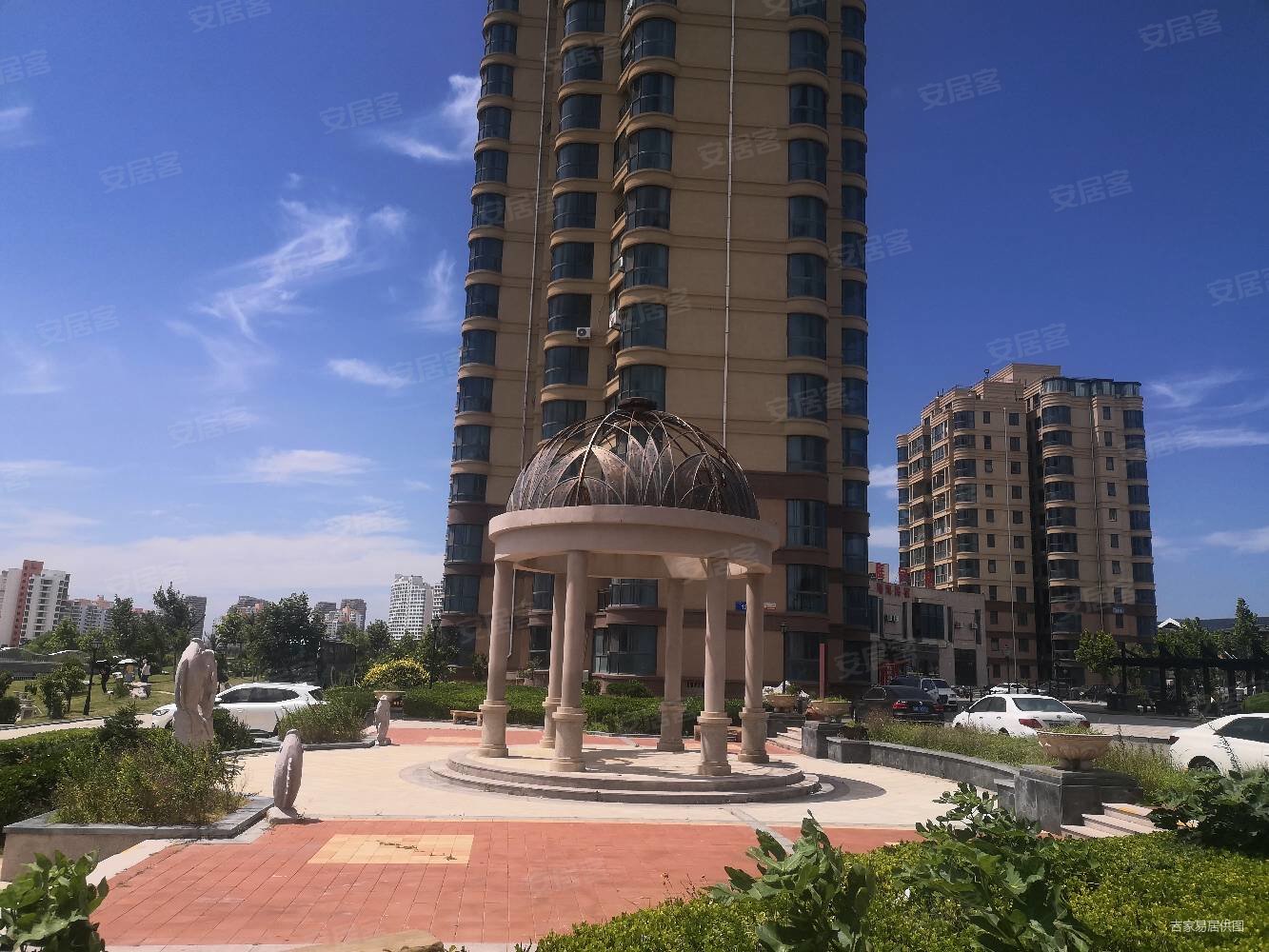 便宜卖一线海景民宿自住均可50平好楼层那香海香庭海岸