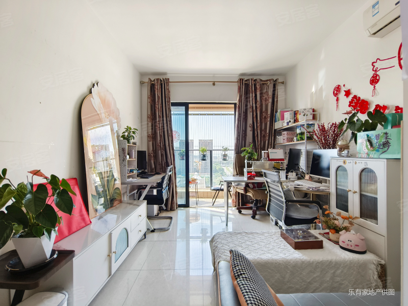 广兴源圣拿威2室1厅1卫55.73㎡南北410万