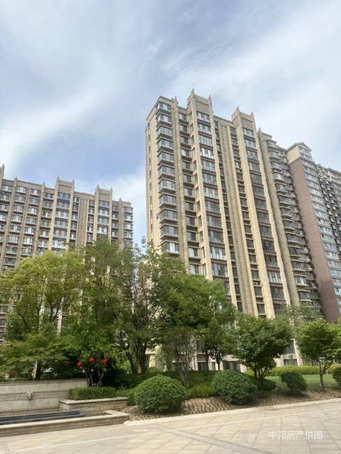 洛阳房产网>洛阳二手房>伊川二手房>其他二手房>建业龙府>