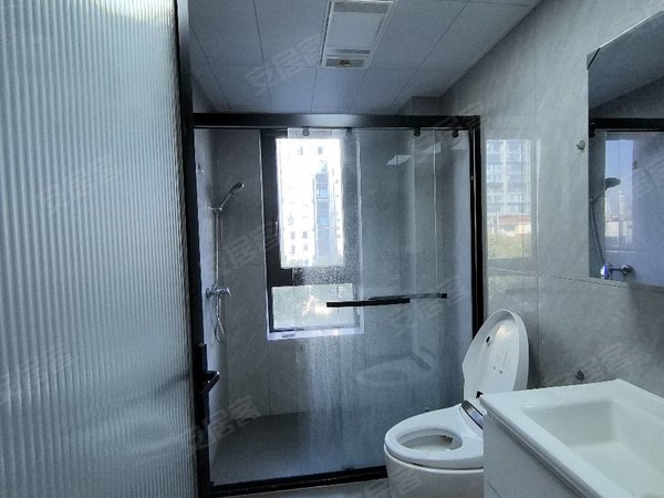 金华东阳横店横店南江府南江府中心位置大4房边套！现代简约风！家具家电齐全！拎包入住出租房源真实图片