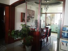 喀什喀什市喀什城区中亚商贸城两室两厅一卫出租房源真实图片