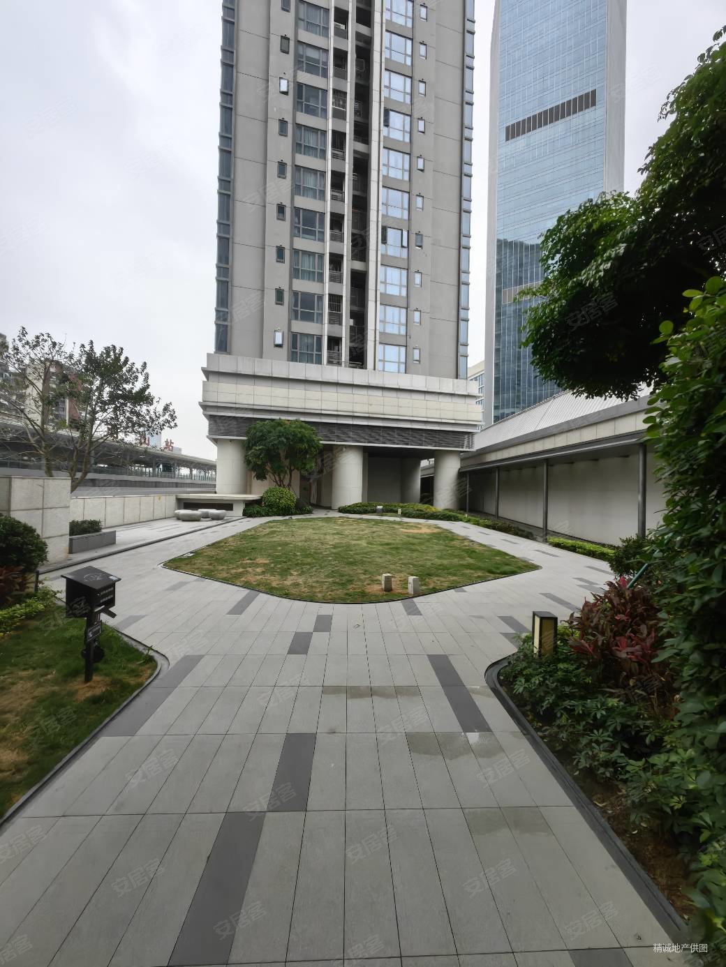 好房推荐前山中海环宇城电梯高层精装两房保养好现仅售260万