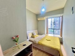重庆两江新区龙溪嘉州路 花卉园 大次卧带飘窗 小姐姐转租 杂 随时看出租房源真实图片