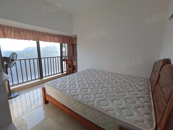 【多图】润恒尚园,西乡租房,西乡润恒尚园精装三房两卫,车位充足,采光