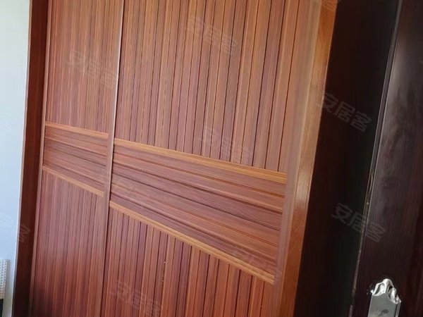 汕头潮阳城南街道桂和新城桂和新城中高层大二房二厅,装修新,拎包入住,电梯出租房源真实图片