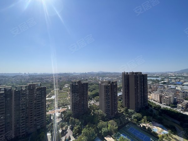 广州花都狮岭班芙小镇南向高层视野开阔,采光通透,初次出租配置齐全