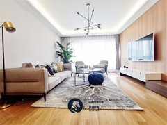 北京朝阳朝外大街Nice,奢华装修,超大衣帽间,直面CBD中心花园美景出租房源真实图片