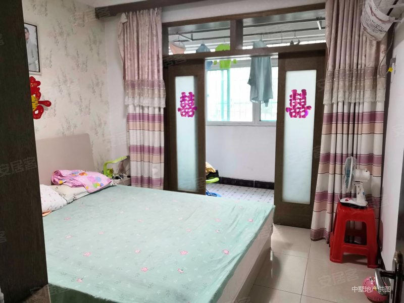 米兰阳光花园板楼南北通透满二精装修得房好大学城