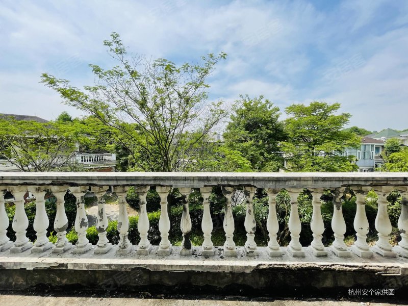 杭州房产网>杭州二手房>富阳二手房>银湖二手房>颐景山庄(别墅)>800