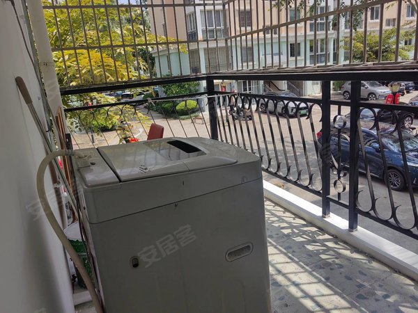 三亚吉阳凤凰路南段和兴家园丹州小区和兴家园南北通透房子出租房源