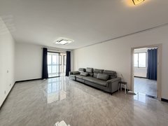 绍兴诸暨诸暨市区银泰小区4室2厅2卫 家具家电齐全 高铁站旁 宝龙广场 附近出租房源真实图片