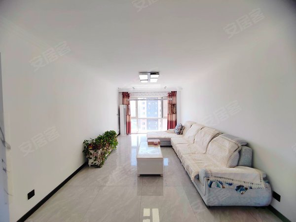 沈阳大东东站国瑞城瑞府国瑞城瑞府 3室2厅1卫 电梯房 113平 精装修