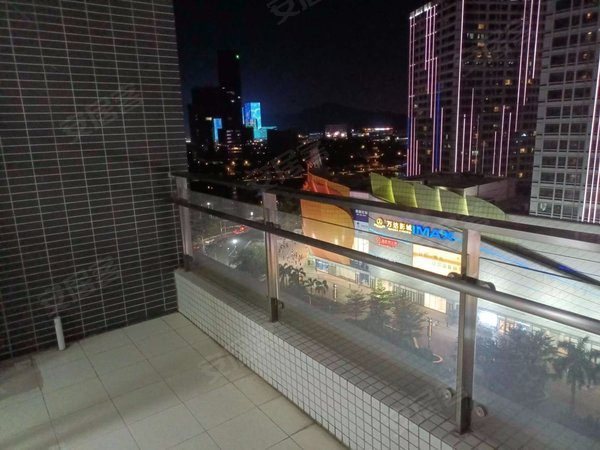 越秀滨海悦城2房 万达对面 金洲地铁口 看房方便 急租有车位,南沙租房