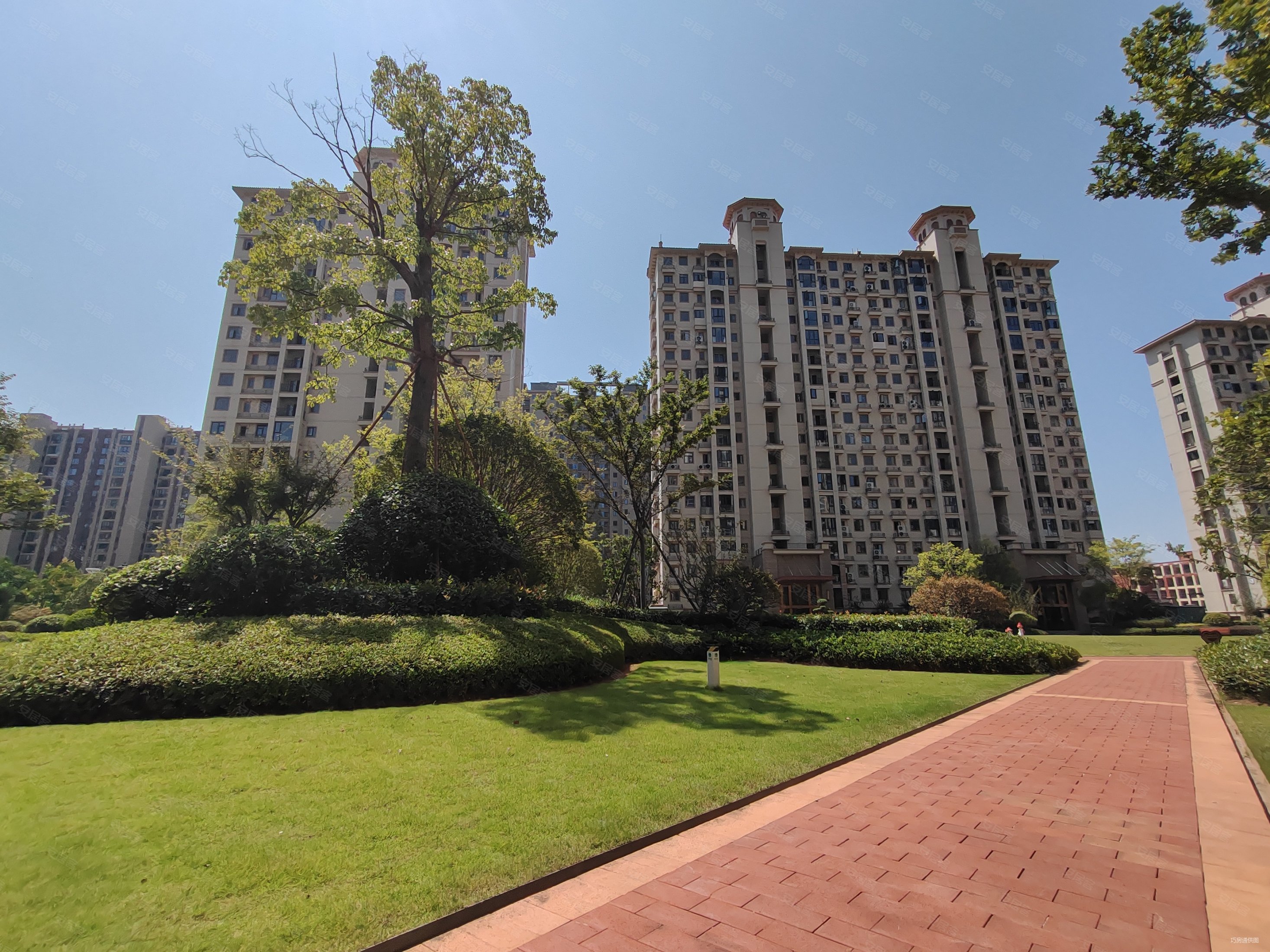 阳光悦湖人车分流小区南北通透进贤新区二中部附近