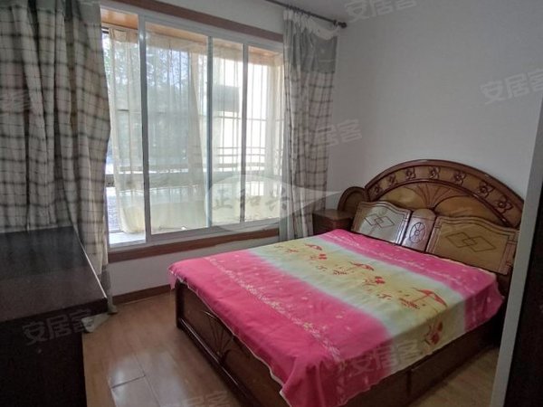 地铁口,三号线秀山花园3房出租,拎包入住,随时看房,青秀租房-南宁58
