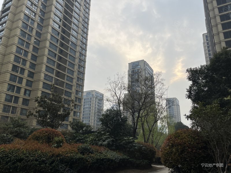 地铁口翠屏诚园精装四室两卫急售砂之船云台天境