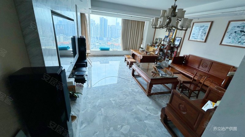 格局方正 南北对流,东山雅筑二手房,1650万,4室2厅,3卫,185平米-广州