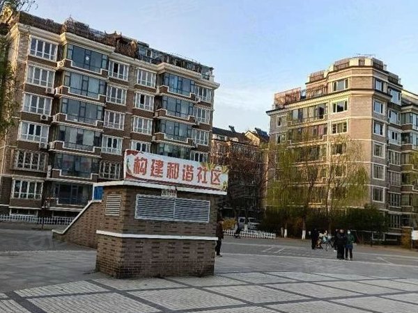 北京昌平天通苑天通苑北一区无佣金  地铁边主卧独卫 家电家具齐全