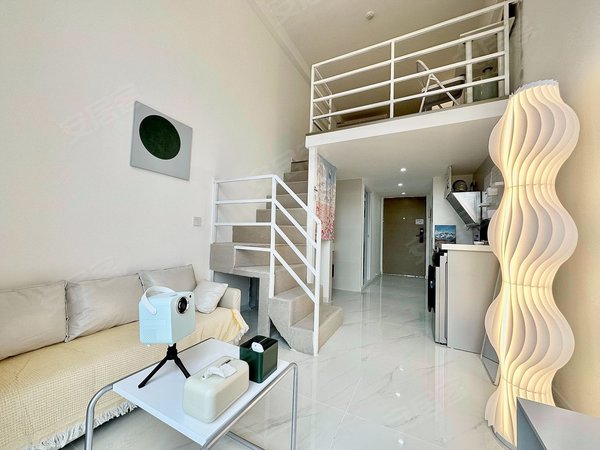 上海静安西藏北路华天大厦(中华新路)2,3站 直达人广 大世界 电梯房