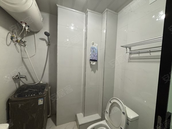 金华金东金义都市新区东塘湖畔花园东塘湖畔小区房简单装修单间公寓民水电拎包入住家具齐全出租房源真实图片