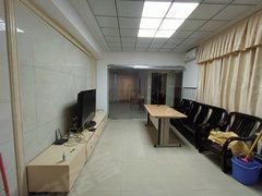 东莞南城体育路口中兴大厦 4室2厅2卫  电梯房 精装修137平米出租房源真实图片