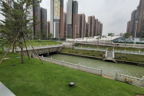 佛山二手房 新鸿基泷景(八期) > 孔祥洲解读新鸿基泷景(八期)小区户型