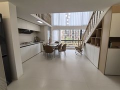 天长天长市区吾悦广场荣誉公馆公寓~~荣誉酒店后面2房2卫140平2400元月付出租房源真实图片