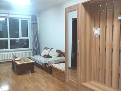 呼伦贝尔海拉尔河西健康街附近，天宇居园两室，一年11000包物业供暖出租房源真实图片