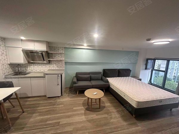 上海青浦赵巷青浦宝龙城市广场宝龙广场一室户公寓,全明户型,精装家电