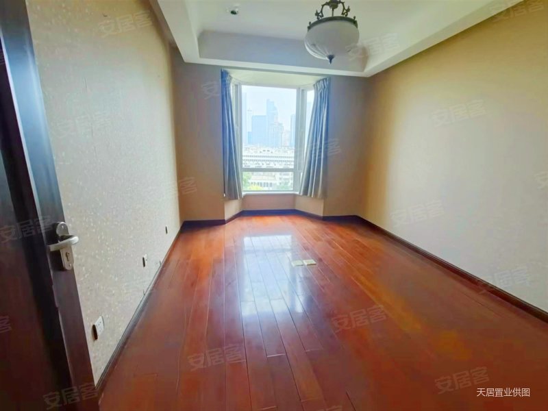 金鼎湾花园 新街口 张府园 朝天宫 高档小区 妇幼省中