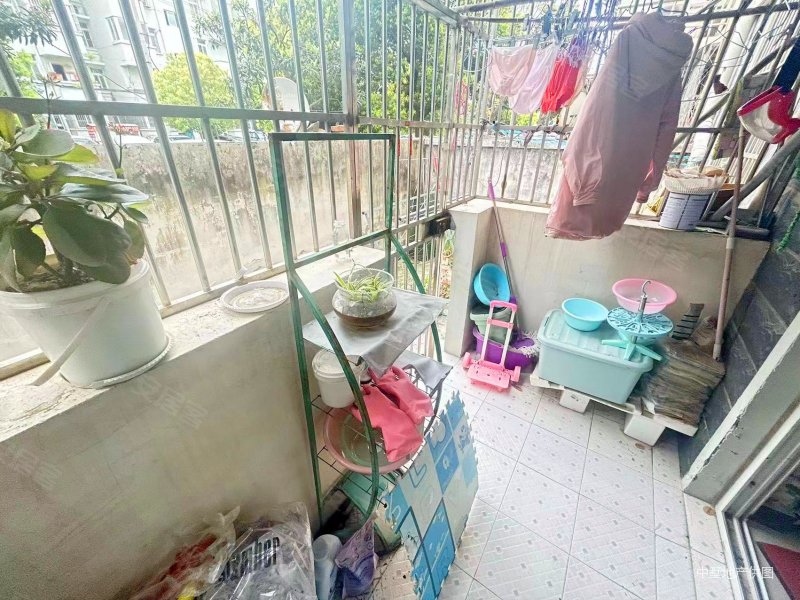 小汪推荐新上一楼带院子采光好价格可错过手慢无